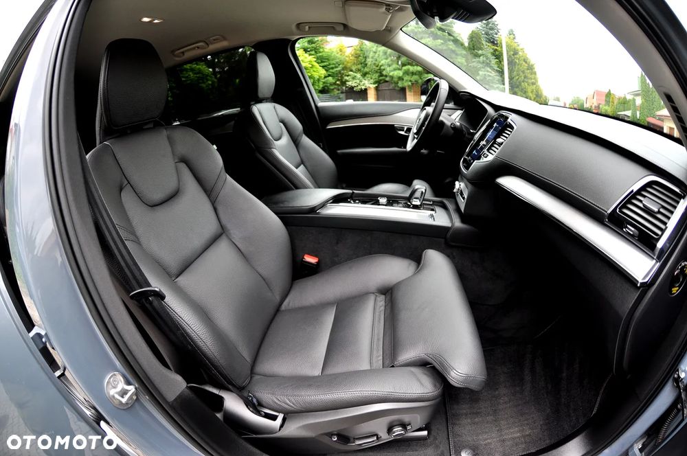 Volvo XC 90 B5 D AWD Geartronic RDesign - 27