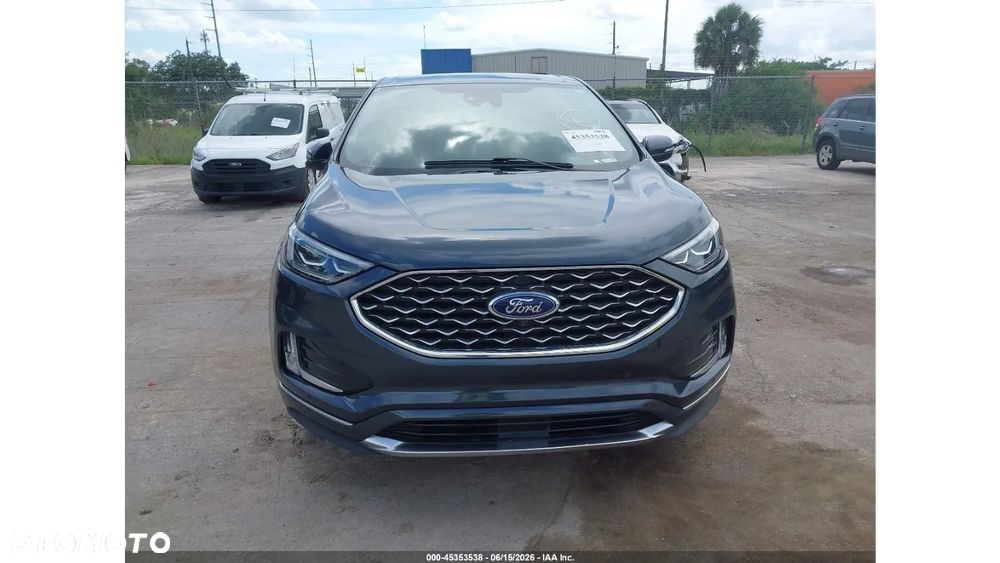 Ford Edge - 2