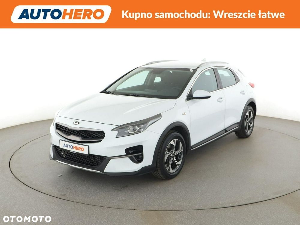 Kia XCeed 1.0 T-GDI M - 2