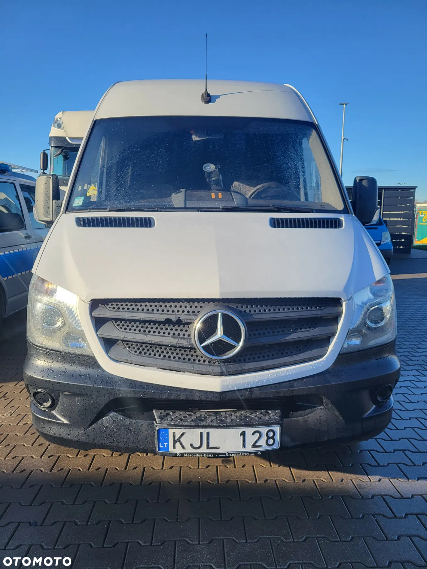 Mercedes-Benz Sprinter - 4