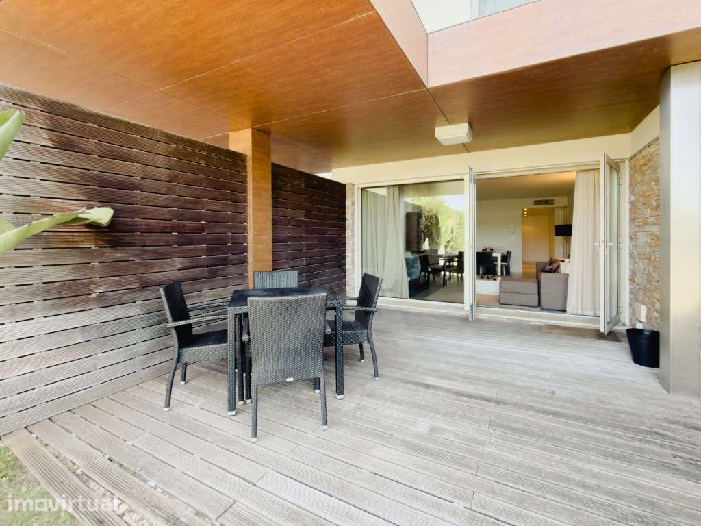 Apartamento T3 mobilado na Praia de Tróia - Grande imagem: 2/33