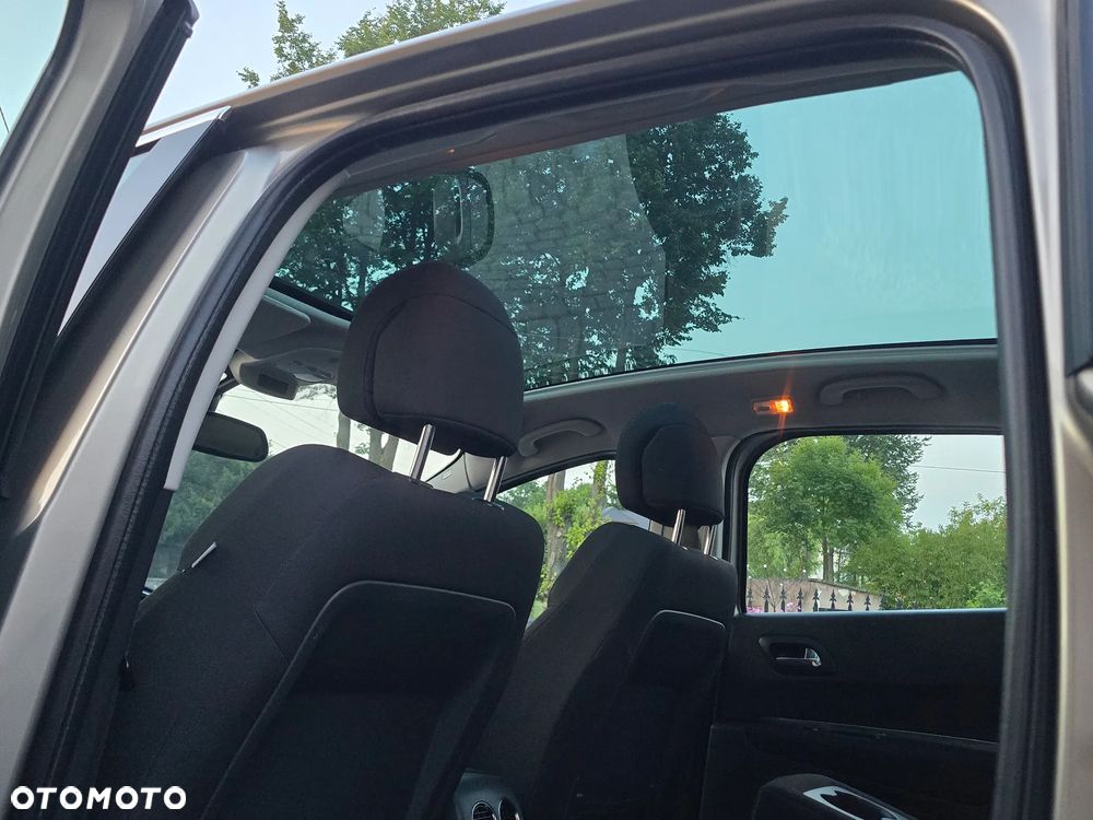 Peugeot 3008 1.6 Active - 23