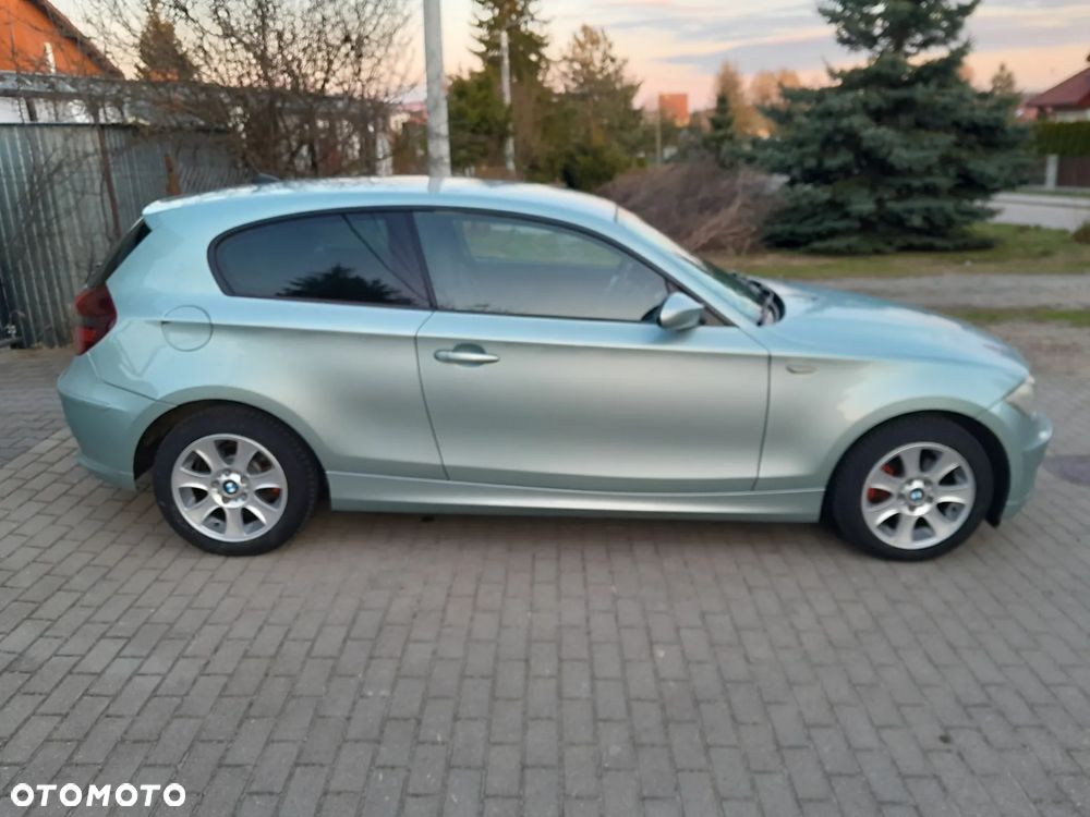 BMW Seria 1 118i Edition Sport - 6