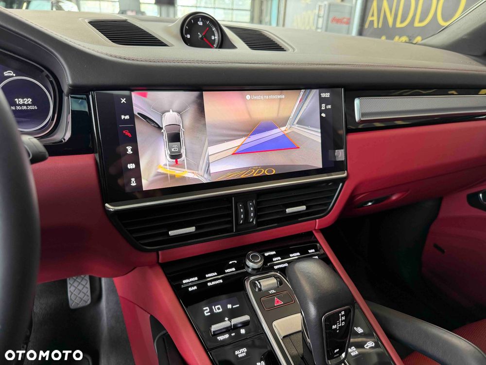 Porsche Cayenne Platinum Edition - 22