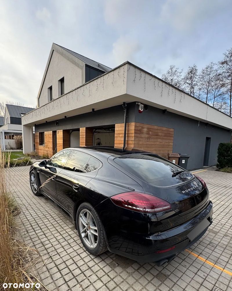 Porsche Panamera 4 Edition - 9