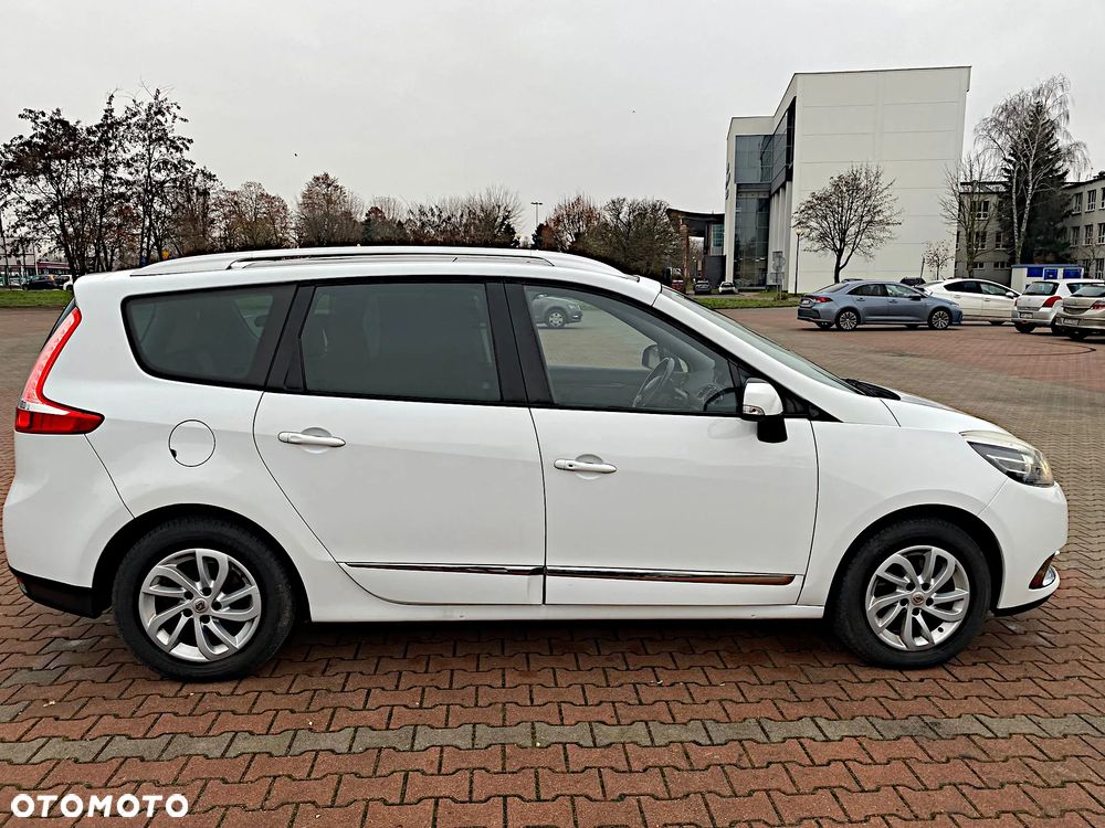 Renault Scenic - 5