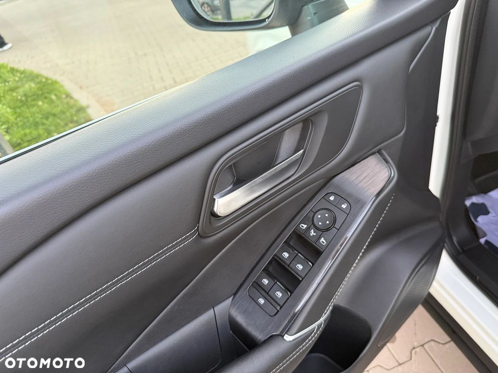 Nissan Qashqai - 14