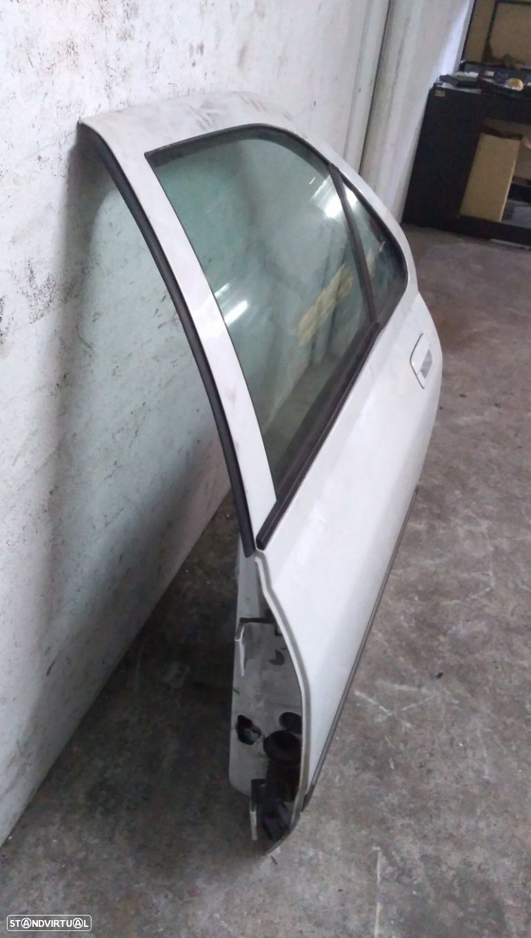 Porta Trás Esq Peugeot 406 (8B) - 2