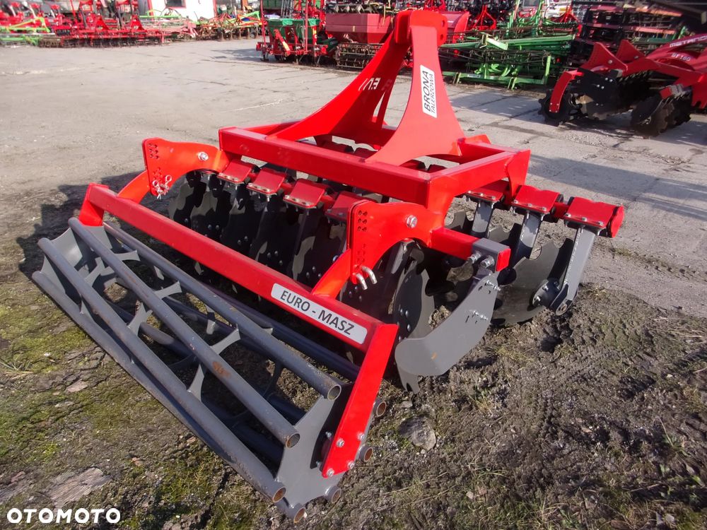Akpil Brona Talerzowa Ciężka Hydraulicznie Składana BTCH 40 Euro-Masz, Brona talerzowa kompaktowa BT250, BT270, BT300 Metanga, Bomet, Euro-Masz; Brona talerzowa mini-simply BT160, BT180, BT200, BT220 Metanga, Euro-Masz, Brona talerzowa 2-walcowa typu "V", 4-walcowa typu "X" Bomet, Akpil - 24