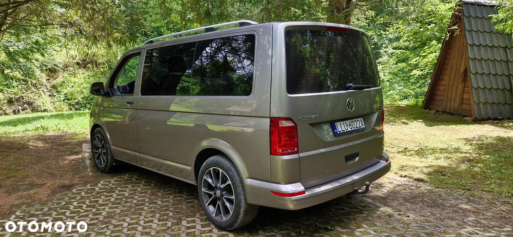 Volkswagen Multivan - 8