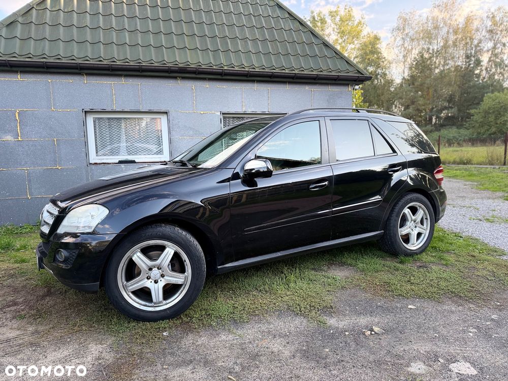 Mercedes-Benz ML - 2
