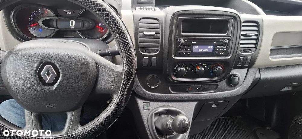 Renault Trafic - 8