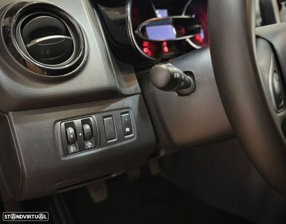 Renault Clio 0.9 TCe Limited - 15