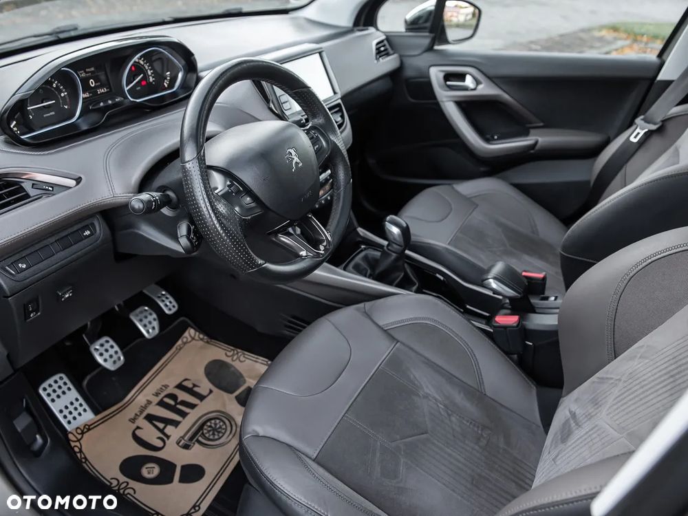 Peugeot 2008 - 16