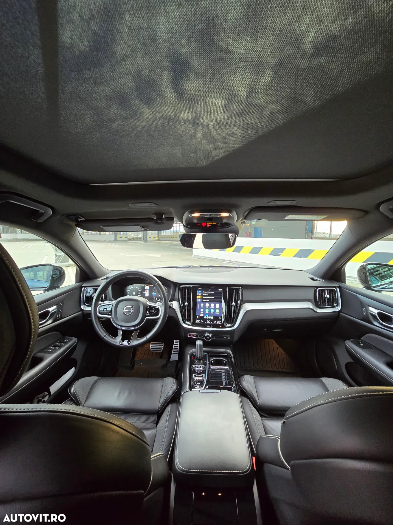 Volvo V60 T8 AWD Twin Engine Geartronic R-Design - 15