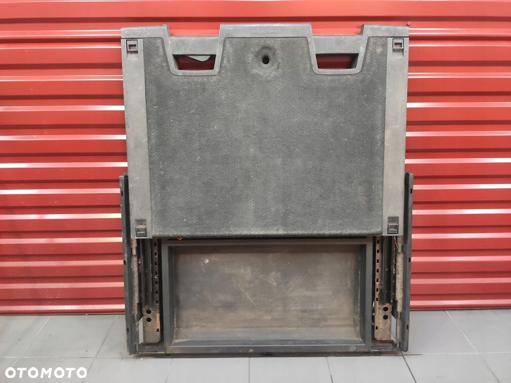 DODGE NITRO WYSUWANA PODŁOGA ŁADUNKOWA SCHOWEK BAGAŻNIKA ORYGINAŁ - 1