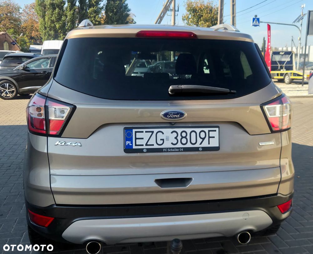 Ford Kuga 1.5 EcoBoost 2x4 Titanium - 11