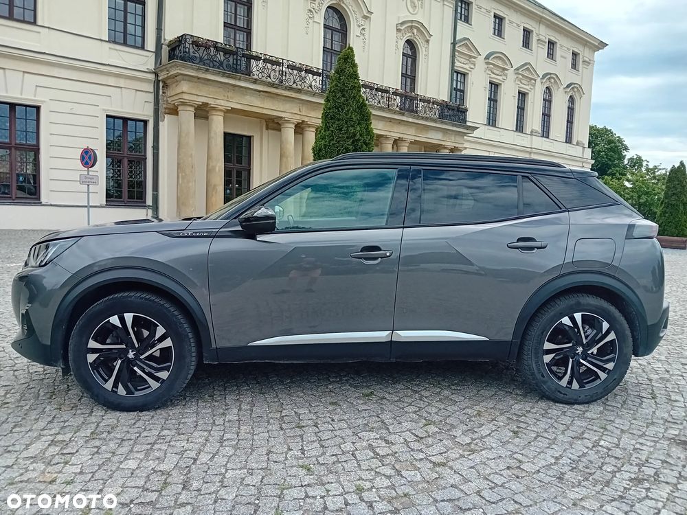 Peugeot 2008 1.2 PureTech GT Line S&S - 4