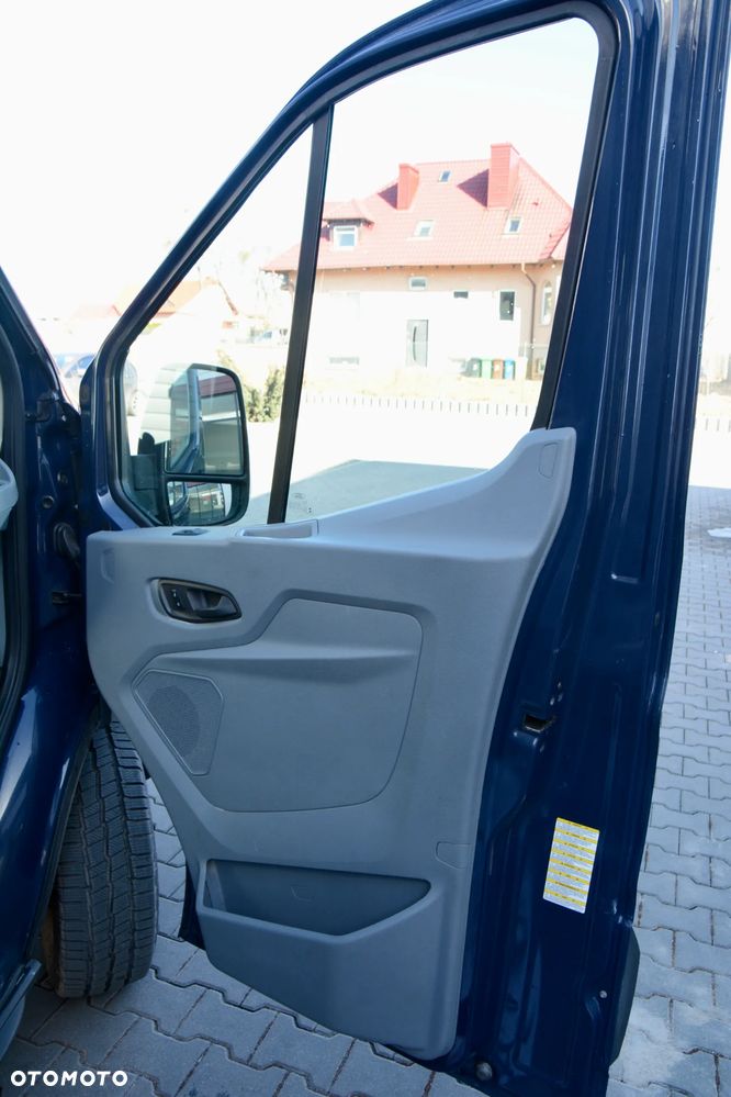 Ford TRANSIT - 23
