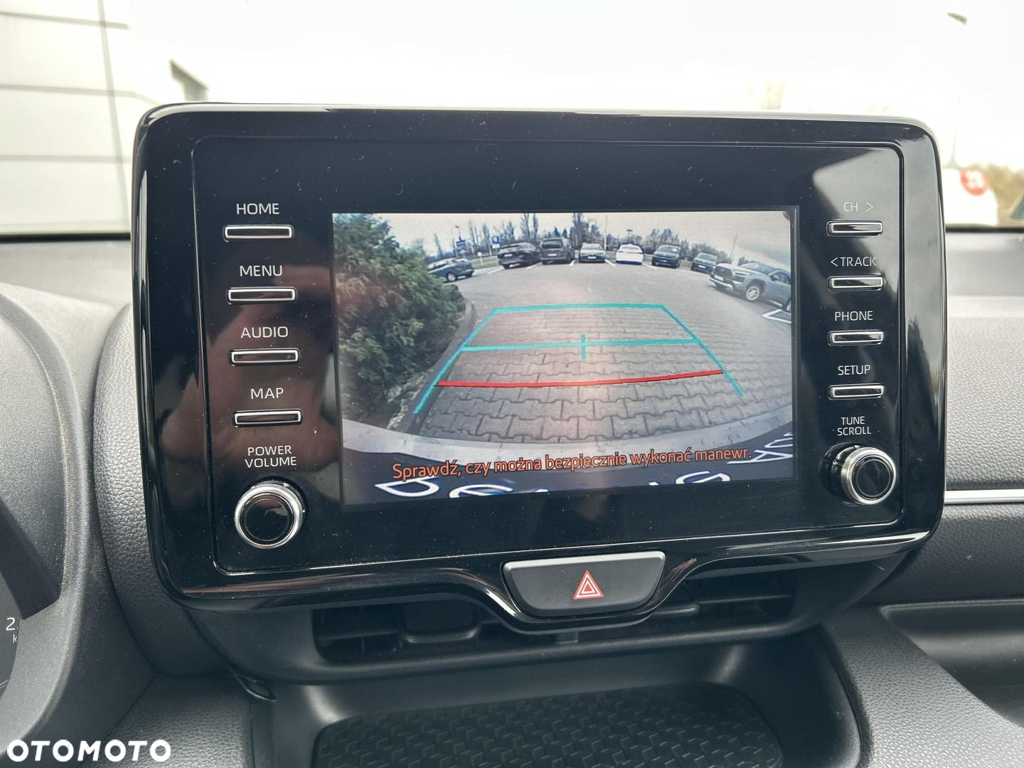 Toyota Yaris 1.5 Comfort CVT - 15