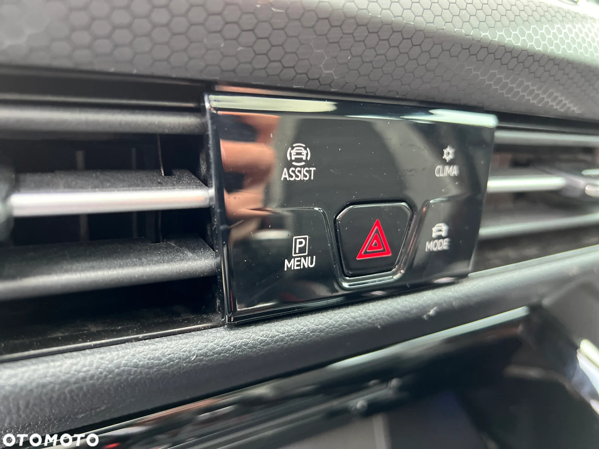 Volkswagen Golf 2.0 TSI OPF GTI - 19