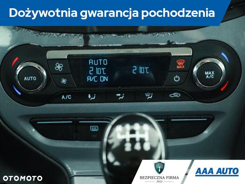 Ford Focus SW - 12