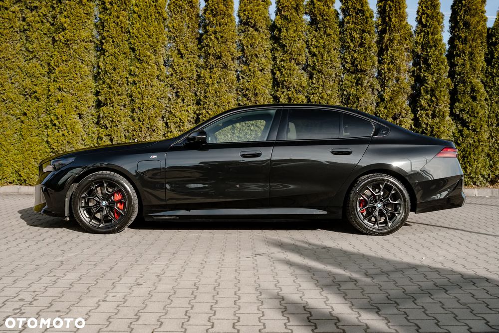BMW Seria 5 - 17