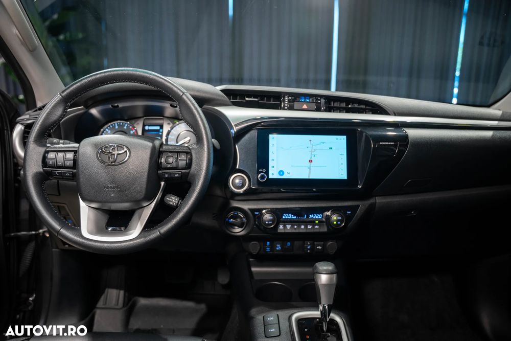 Toyota Hilux 2.4D 150CP 4x4 Double Cab AT Executive - 31