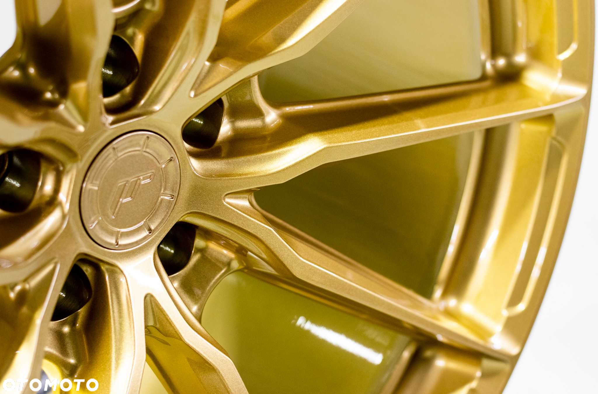 Felgi JR37 19" 8,5J 19x8,5" 5x114,3 Subaru Impreza WRX / STI Gold - 6