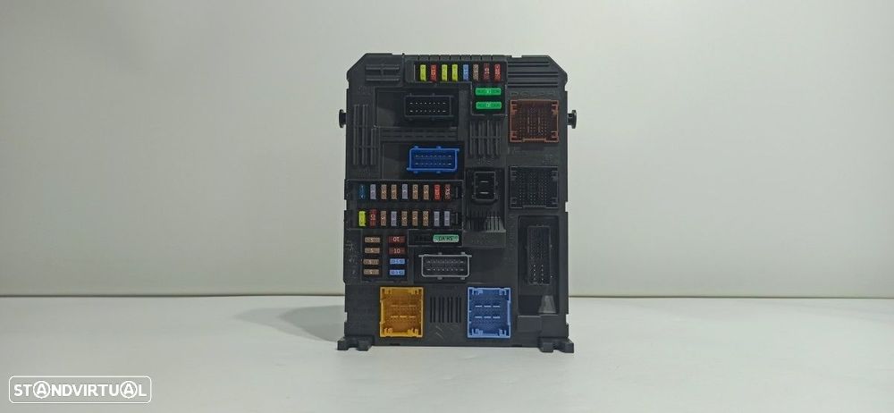 CAIXA DE RELÉS/ FUSÍVEIS CITROEN C3 SHINE - 1