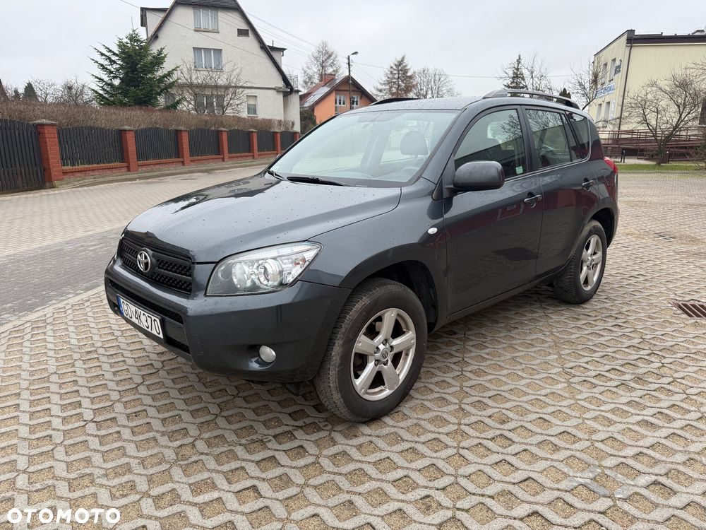 Toyota RAV4 2.0 VVT-i Sol - 2