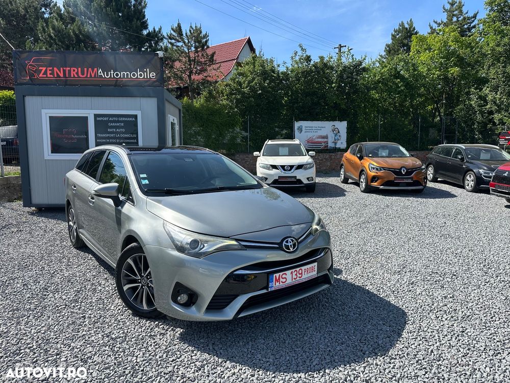 Toyota Avensis 2.0 D-4D Executive - 2