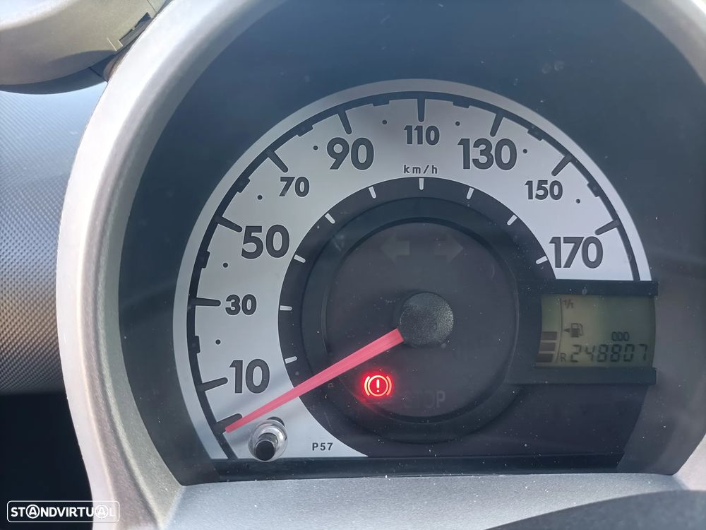 Toyota Aygo 1.0 Plus Sport Pack - 5