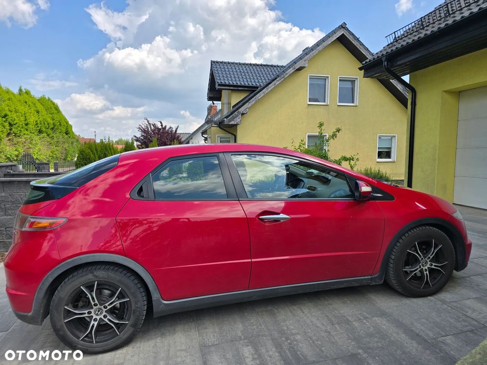 Honda Civic 1.8 Executive - 4