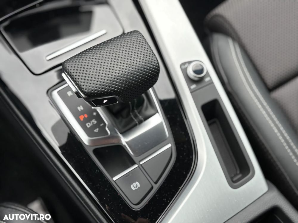 Audi A4 2.0 35 TFSI S tronic MHEV S Line - 25