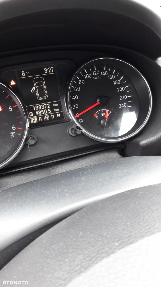 Nissan Qashqai 2.0 dCi 4x4 360 EU5 - 11