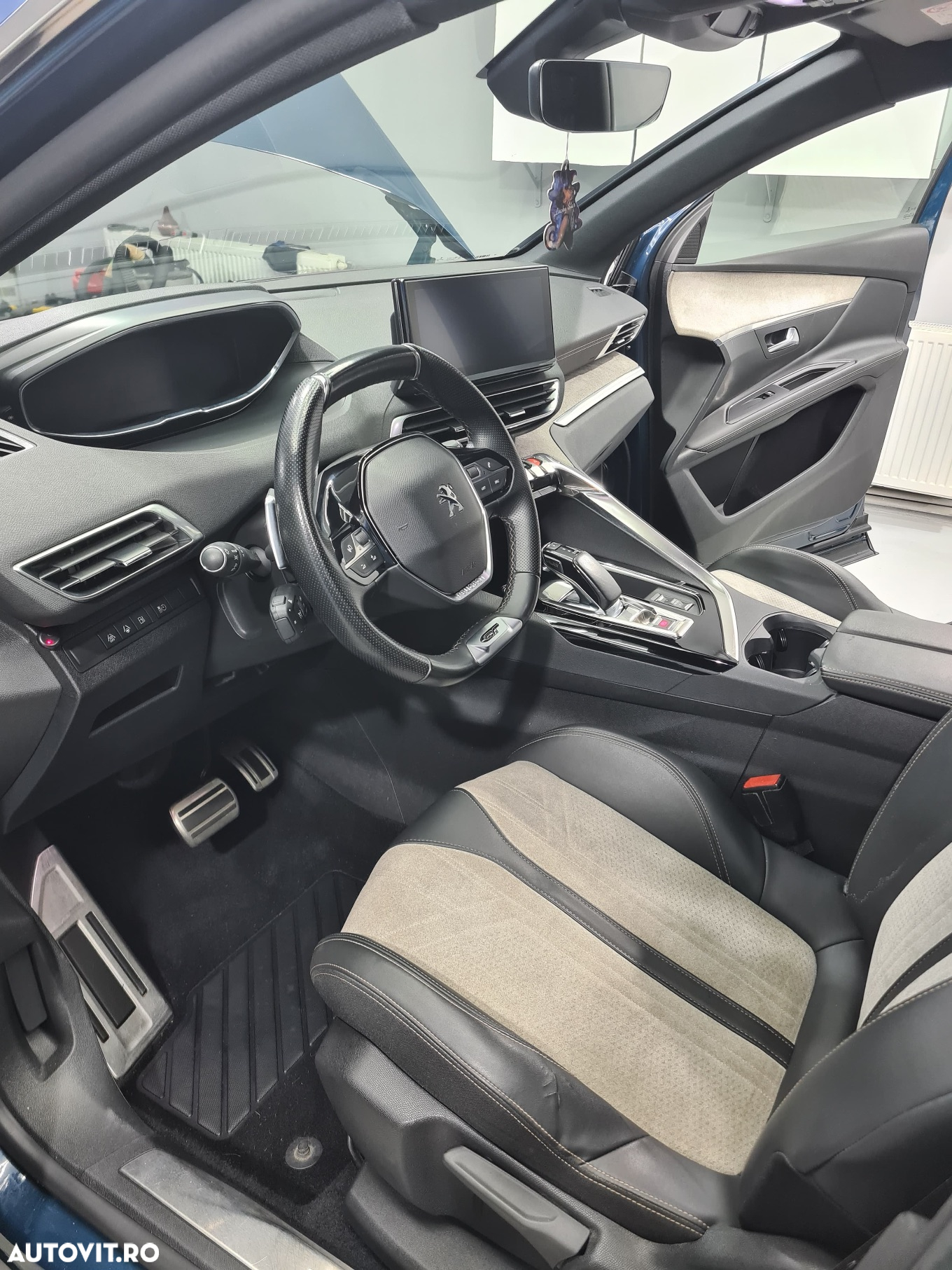 Peugeot 3008 PHEV 225 EAT8 GT - 10