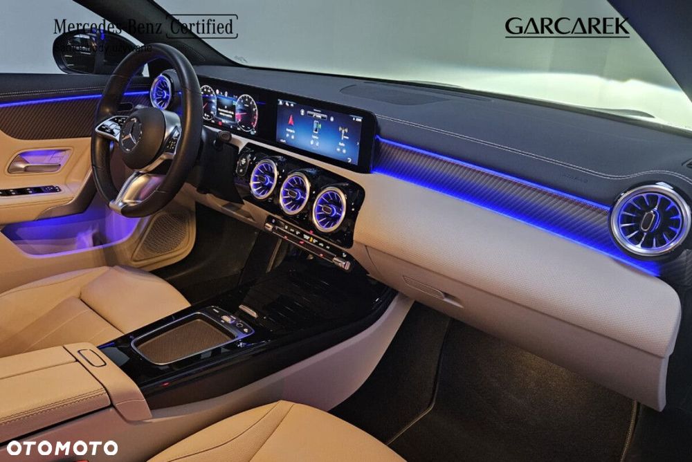 Mercedes-Benz CLA - 20