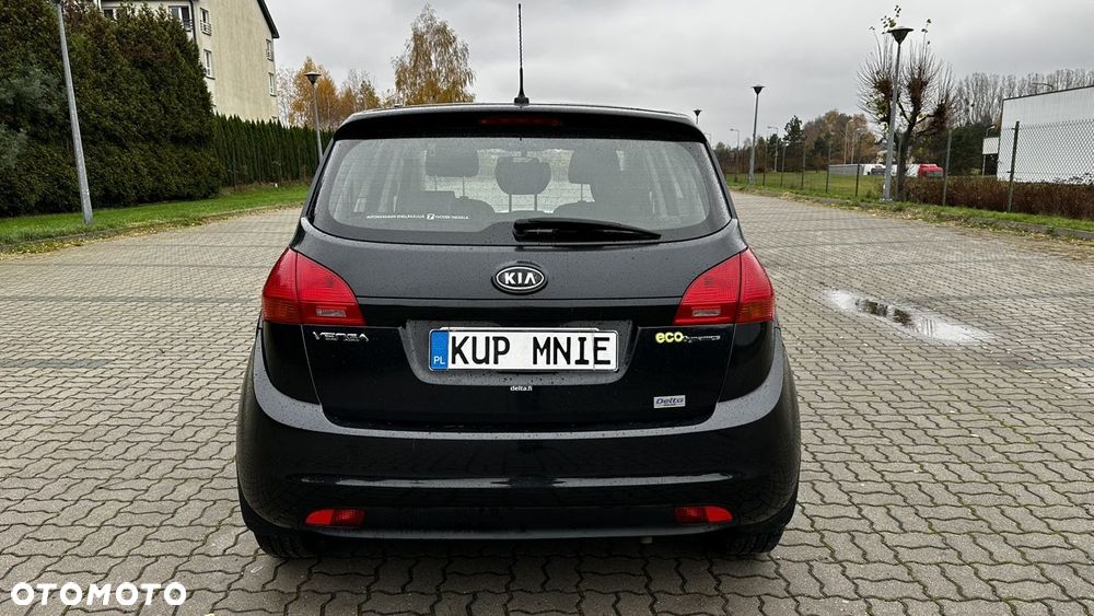 Kia Venga 1.4 CVVT Dream Team Edition - 3