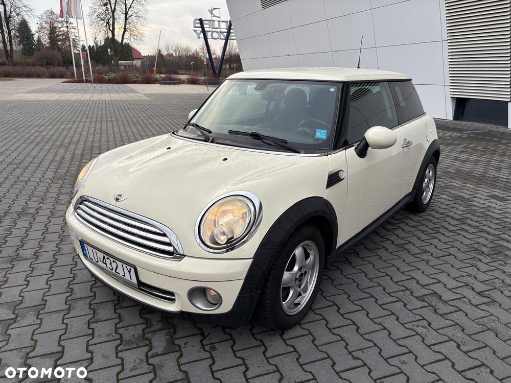 MINI ONE Standard - 9