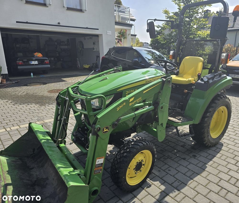John Deere 2036R - 5