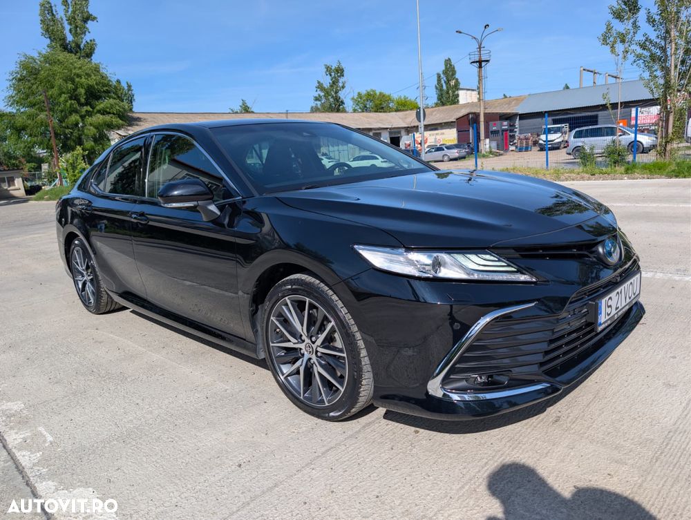 Toyota Camry 2.5 Exclusive - 2