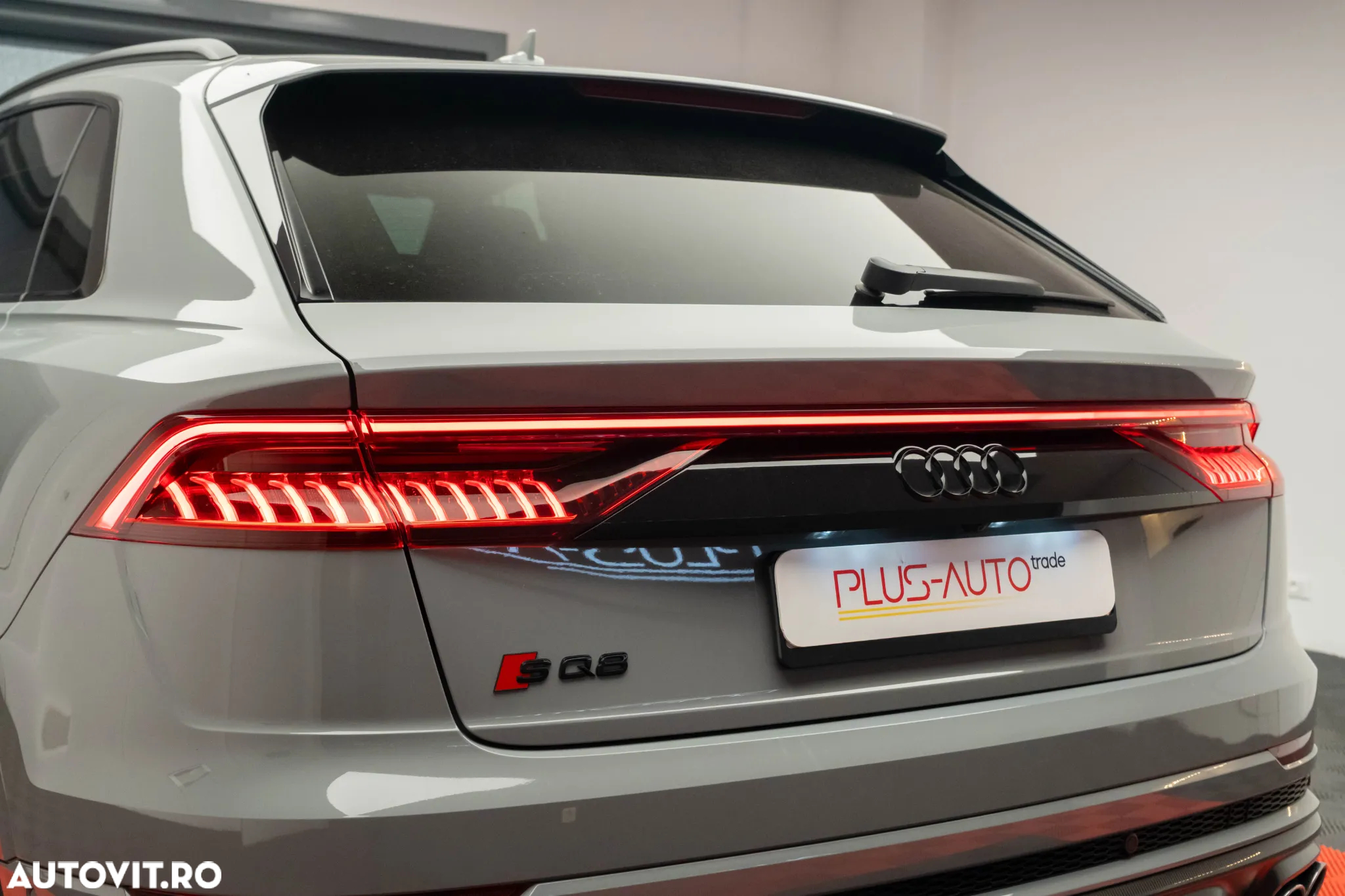 Audi SQ8 4.0 TFSI quattro Tiptronic - 4