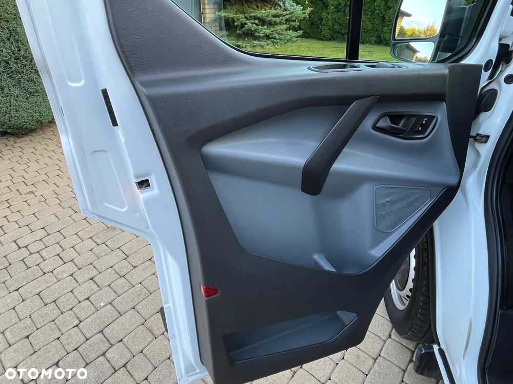 Ford Transit Custom  L2H1 - 19