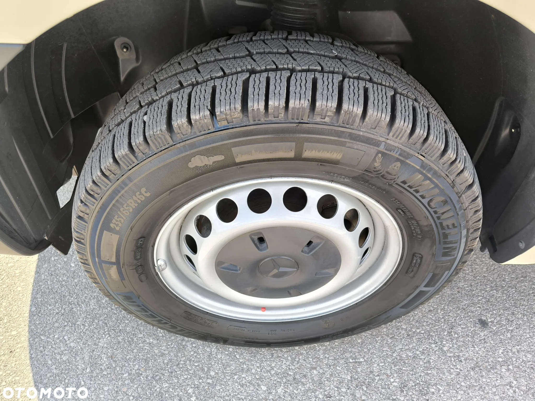 Mercedes-Benz Sprinter - 19