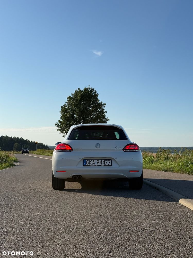 Volkswagen Scirocco 1.4 TSI DSG - 4