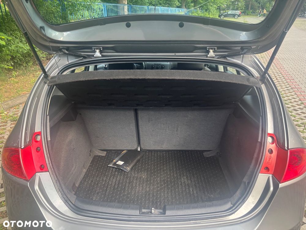 Seat Leon 1.6 Style - 18