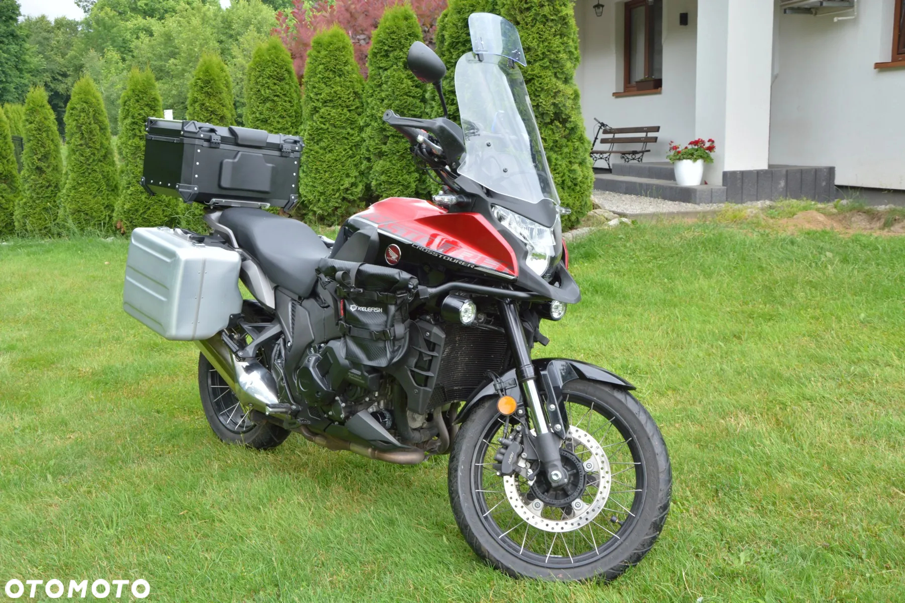Honda VFR - 2