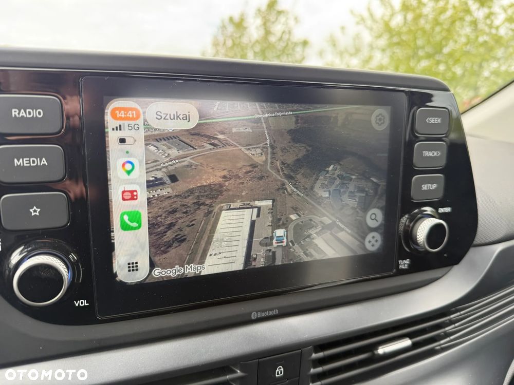 Hyundai i20 - 18
