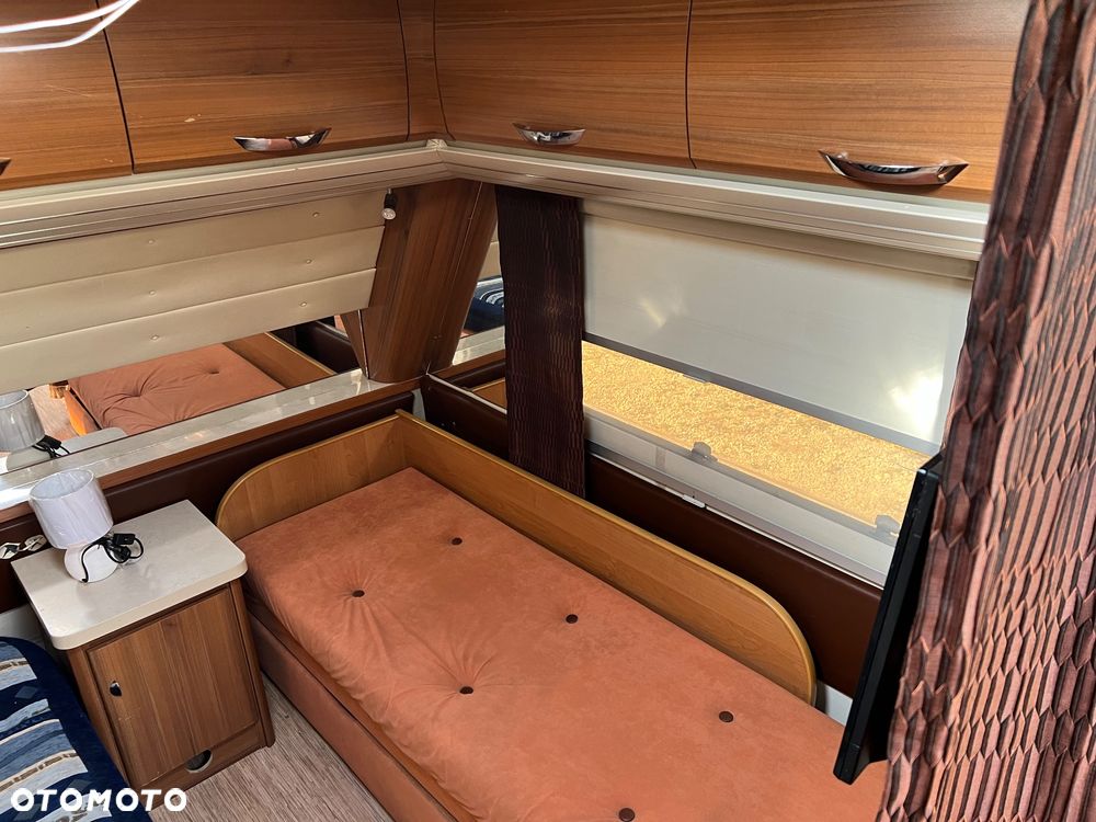 Hobby PREMIUM 610 2013r. I inne Fendt DIAMANT 590 i LMC kondor 650 i Caravelair PRESTIGE 610 i Dethlefs EMOTION 700 i Tabbert VIVALDI 450 i Caravelair RUBIS 395 - 24